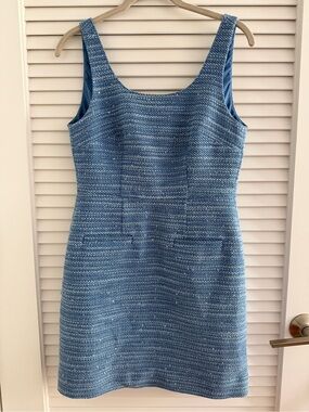 Classic Sleeveless Blue Tweed Sheath Dress
